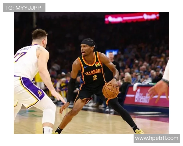 聚焦顶尖篮球运动员成长历程与赛场激情表现全面全景深度解读精彩