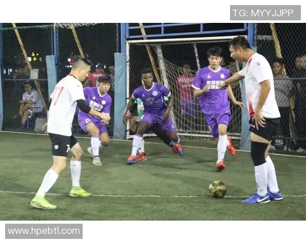 衡阳队足球奋勇拼搏再创辉煌展现城市精神凝聚全民激情